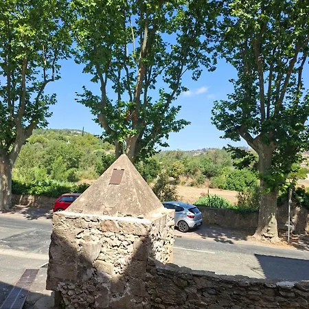 Maison Pres De La Pompe Du Сasa de vacaciones *